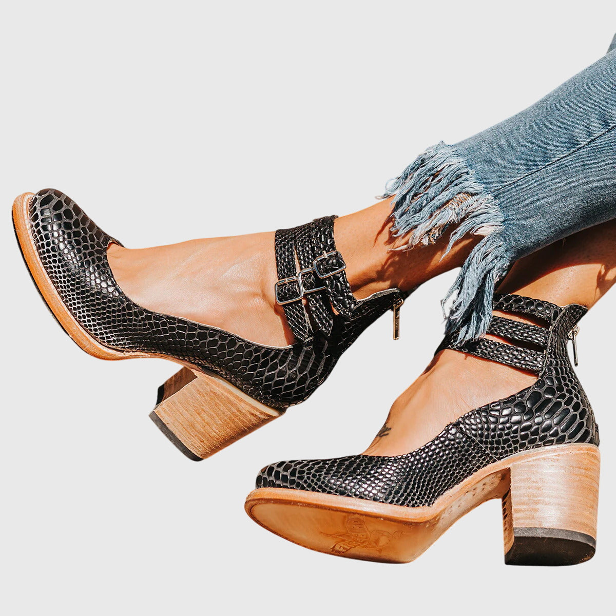 Nina™ Elegant Sandals