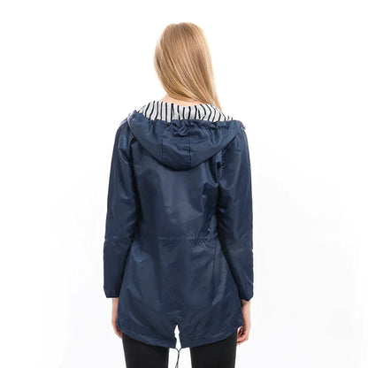 Marylene Rain Jacket detail